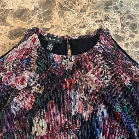 INC International Concepts Cold Shoulder Floral Top w/ Metallic Lining - Picture 6 of 12